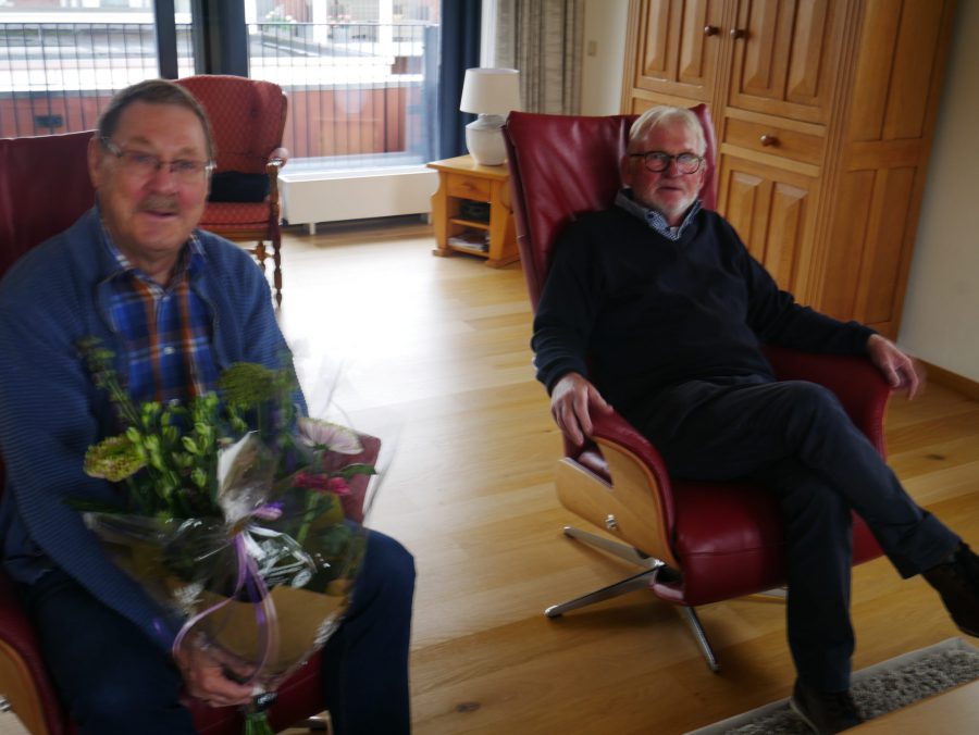 Bloemetje voor Henk Jager