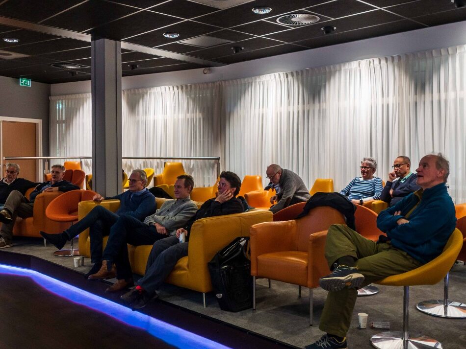Eerste Prikbord actie Lezing Kees Lucassen met fietsreizen was een succes!
