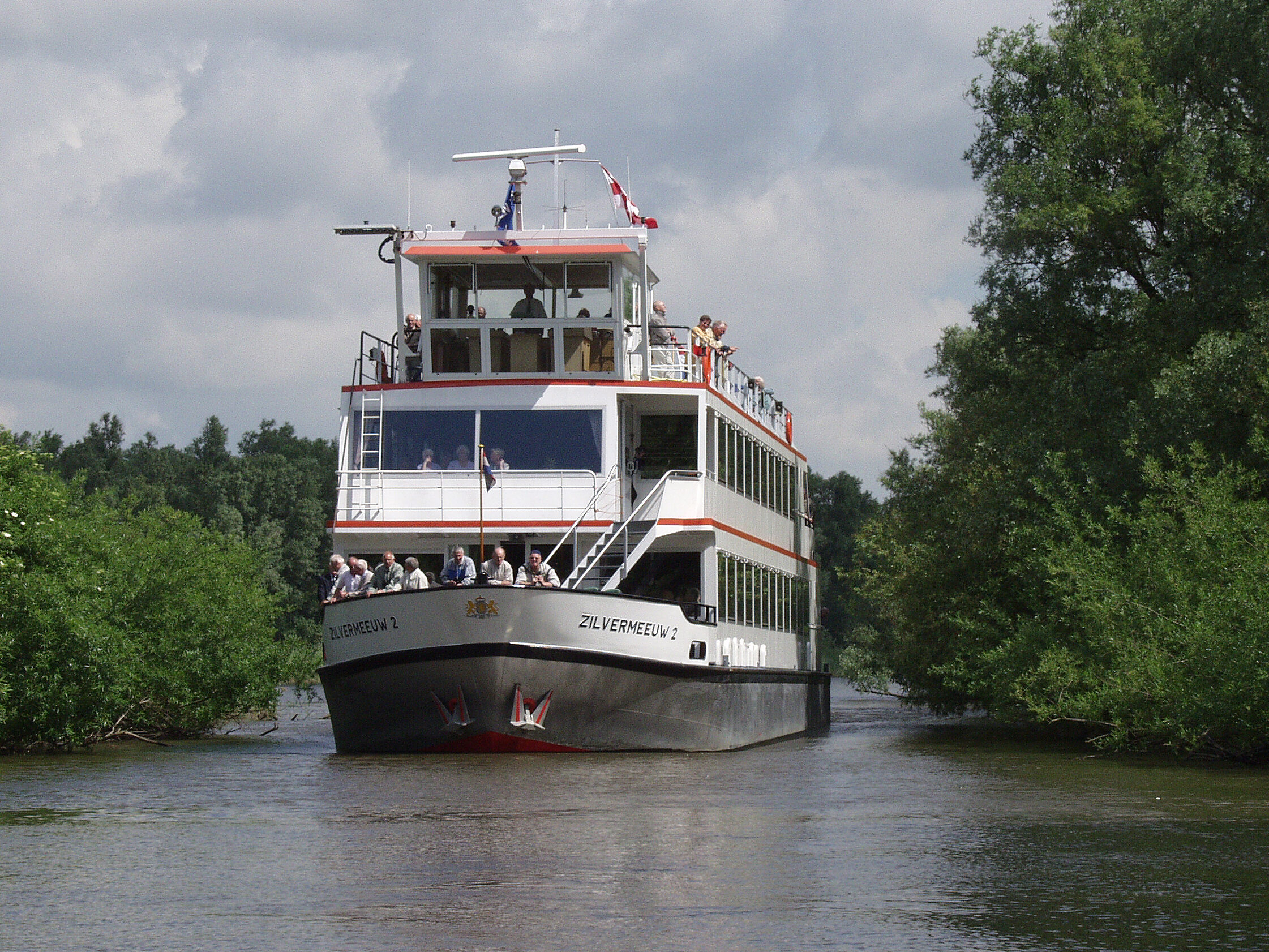 28 juni 2023: varen door de Biesbosch en wandelen door Dordrecht